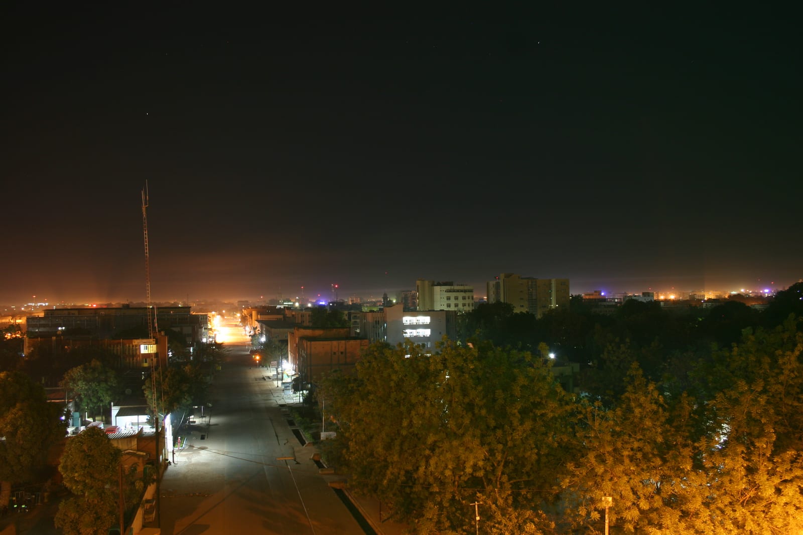 File:Ouagadougou city centre.JPG